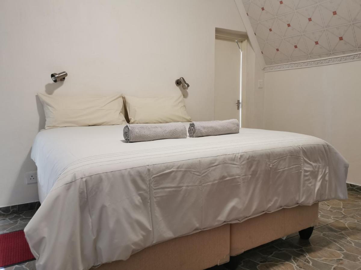 Happy Forest B&B Katima Mulilo Exterior photo